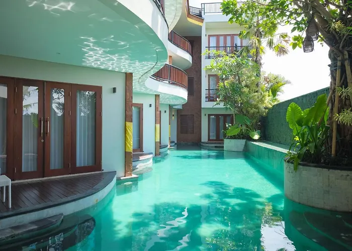 Djabu Seminyak デンパサール
