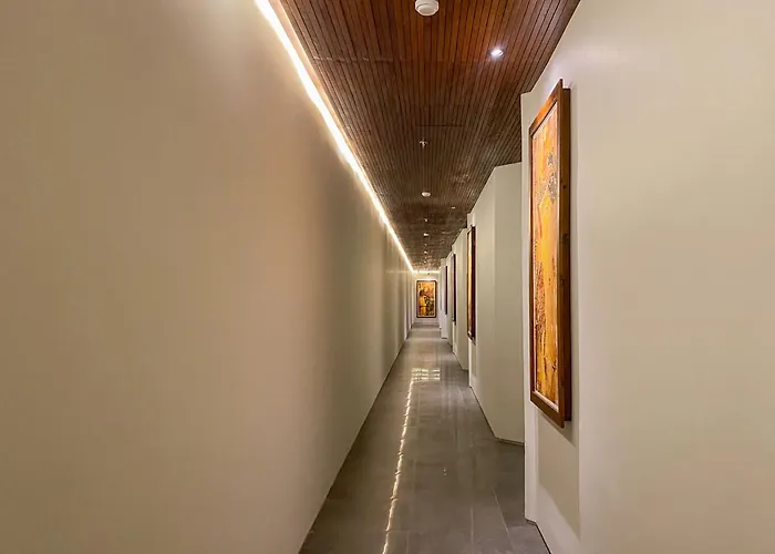 ホテル Djabu Seminyak 4*