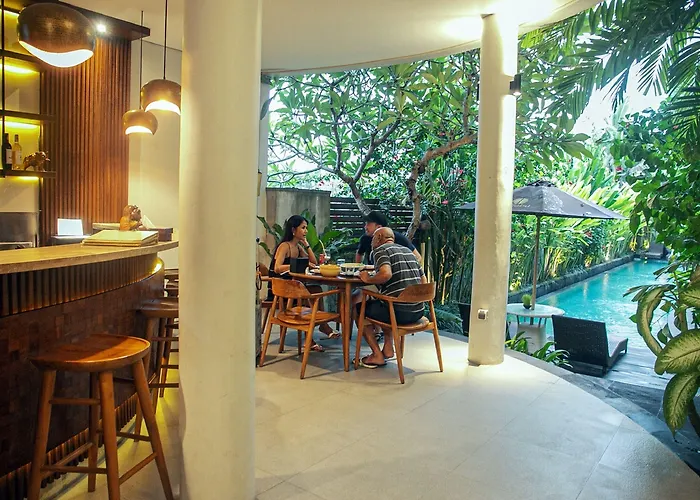 Djabu Seminyak 4*