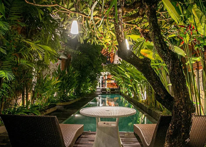 Djabu Seminyak ホテル デンパサール
